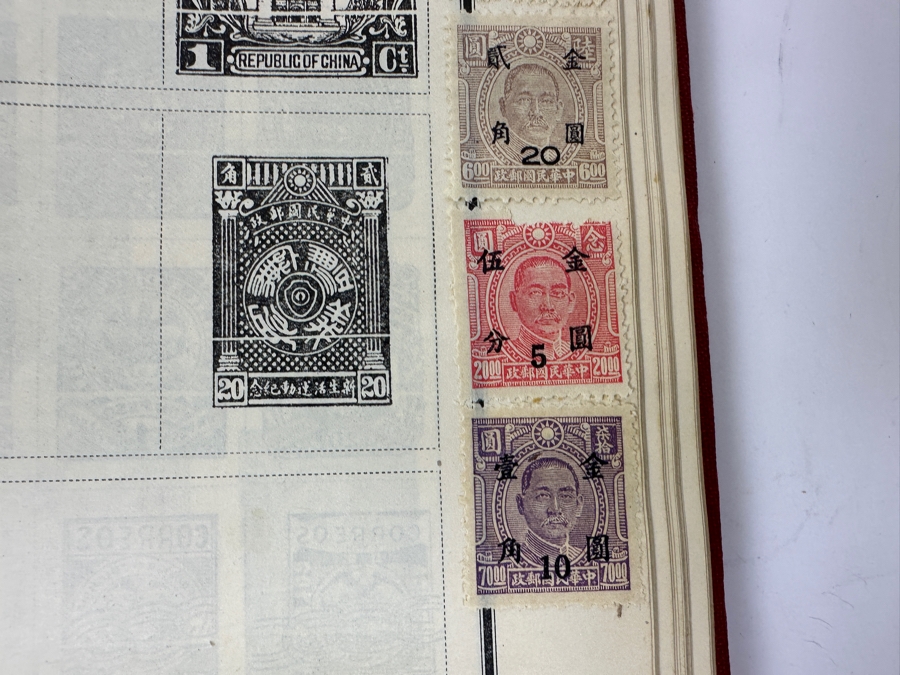 Vintage United Stamps / Foreign Postage Stamp Collection Including Stamps From China - See Photos [Photo 45]