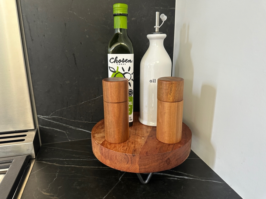 Footed Wooden Stand With Wooden Salt & Pepper Shakers