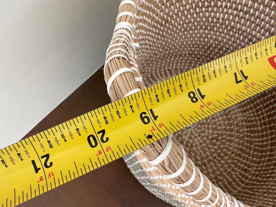 Pair Of Large Woven Storage Baskets With Handles 17'H & 21'H [Photo 5]