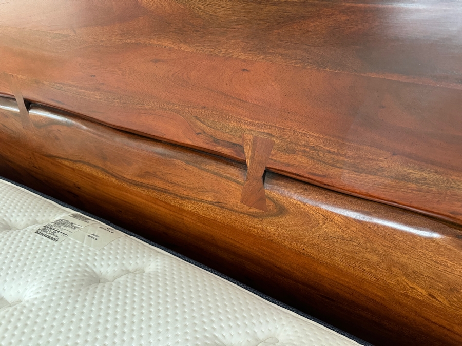 Stunning Live Edge Wooden King Size Bed With Like New Serta Sleeptrue Alverson II Plush Euro Top Mattress [Photo 10]