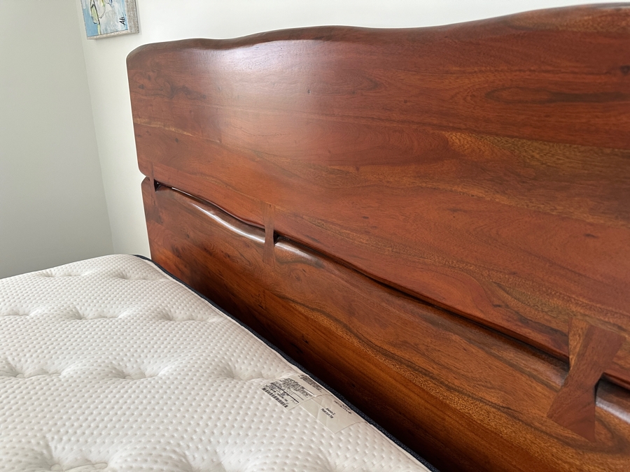 Stunning Live Edge Wooden King Size Bed With Like New Serta Sleeptrue Alverson II Plush Euro Top Mattress [Photo 11]