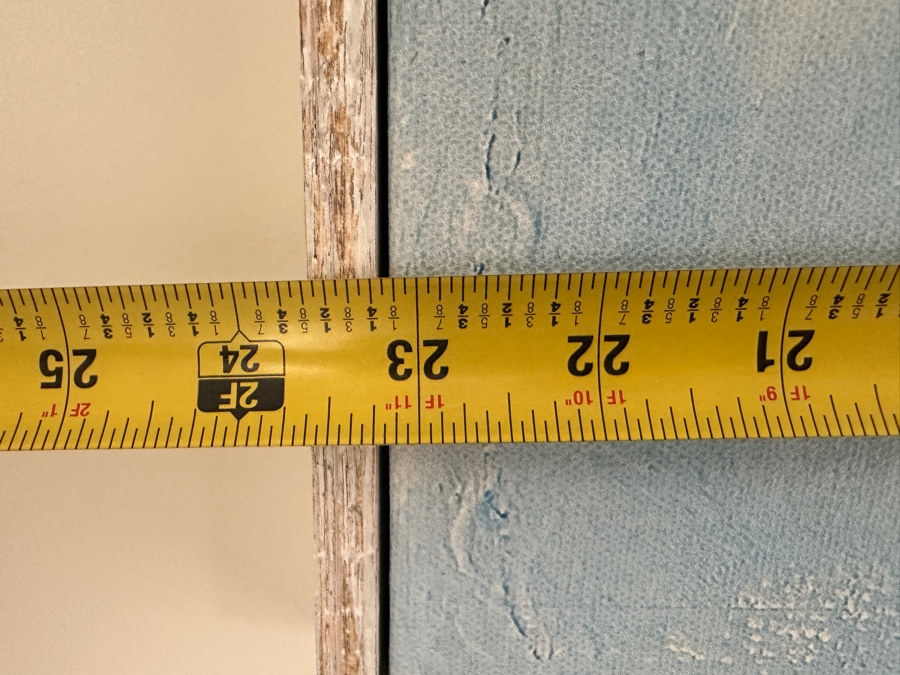 Framed Canvas Print 23.5 X 23.5 [Photo 4]