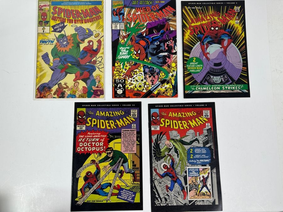 (13) Vintage Marvel Comic Books: The Marvel Saga #1, Spider-Man & X-Force Featuring Deadpool [Photo 8]