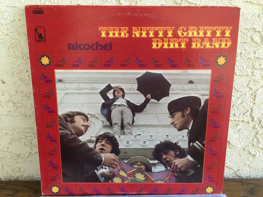 Nitty Gritty Dirt Band ‎- Ricochet - Liberty ‎- LST-7516 [Photo 1]