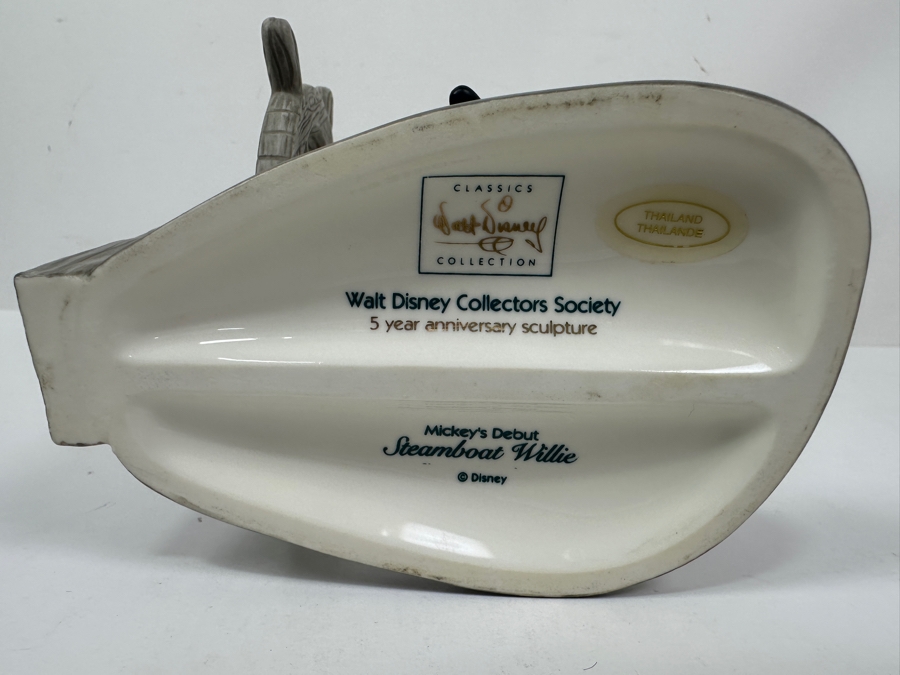 Walt Disney Classics Collection Walt Disney Collectors Society 5 Year Anniversary Sculpture Mickey's Debut Steamboat Willie With Original Box 5W X 3.5D X 5H [Photo 6]