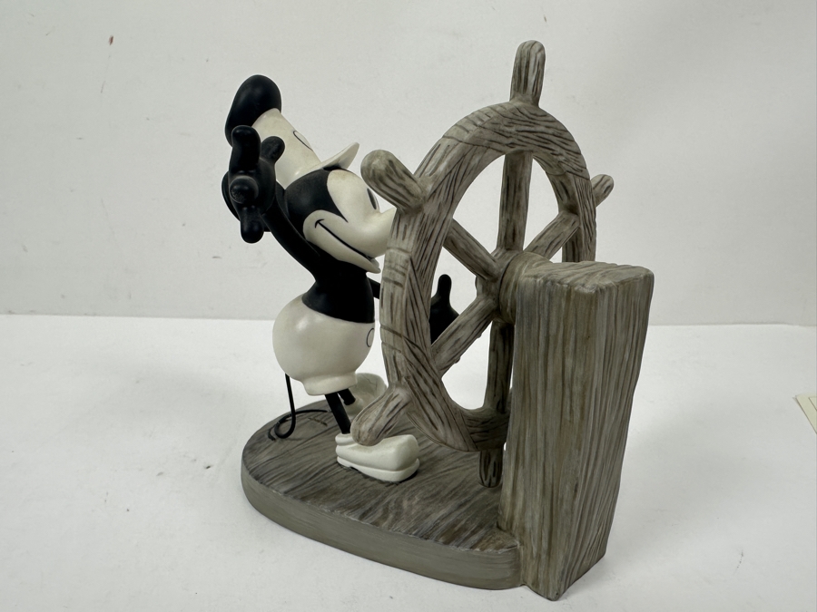Walt Disney Classics Collection Walt Disney Collectors Society 5 Year Anniversary Sculpture Mickey's Debut Steamboat Willie With Original Box 5W X 3.5D X 5H [Photo 3]