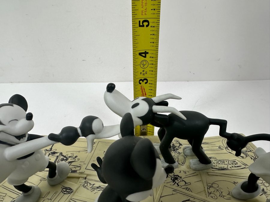 Limited Edition Walt Disney's Mickey Mouse In Steamboat Willie Steamboat Willie Model Sheet Figural Scene Figurine From The Walt Disney Gallery With Original Box 10W X 7.5D X 3.5H [Photo 16]