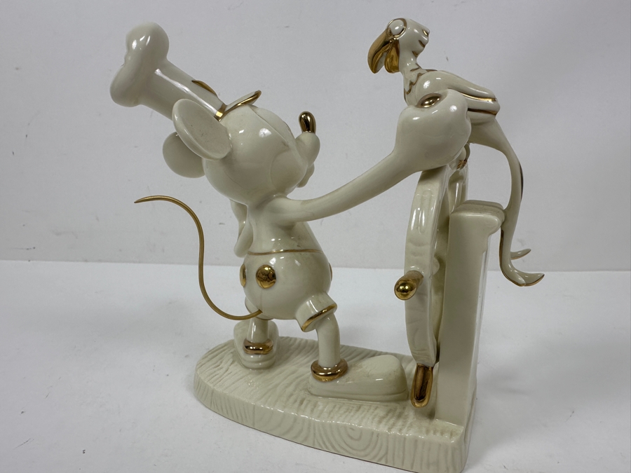 LENOX Mickey Mouse As Steamboat Willie Figurine Sculpture Decorated By Hand With Pure 24k Gold From The Disney Showcase Collection With Original Box [Photo 4]