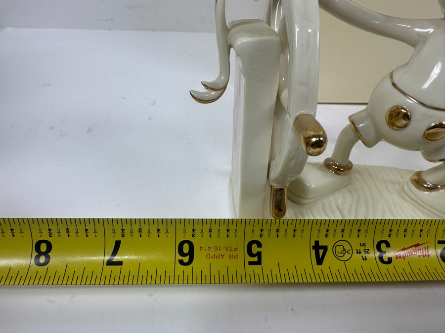 LENOX Mickey Mouse As Steamboat Willie Figurine Sculpture Decorated By Hand With Pure 24k Gold From The Disney Showcase Collection With Original Box [Photo 11]