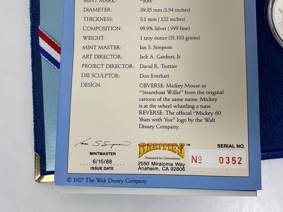 Limited Edition 99.9% Pure Silver 1 Troy Ounce Mickey Mouse Sixty Years Collection Edition Coin [Photo 8]