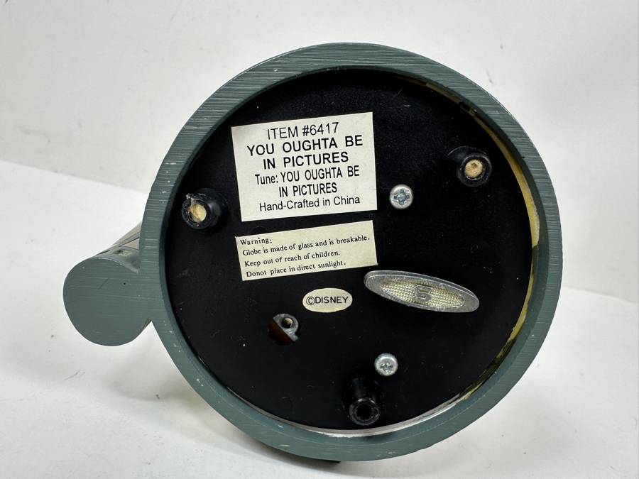 Walt Disney's Steamboat Willie Musical Snow Globe With Minnie Mouse & Mickey Mouse 'You Oughta Be In Pictures' 5.5H [Photo 6]