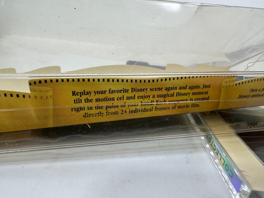 Steamboat Willie Collector's Motion Cels Card From The Disney Showcase Collection [Photo 11]