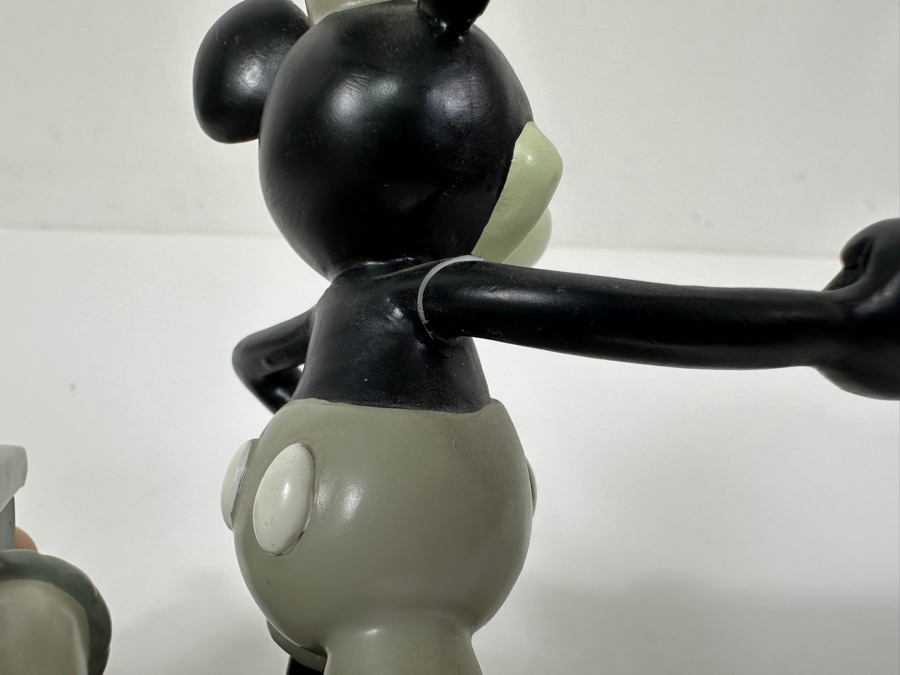 Steamboat Willie Mickey Mouse Clock Figurine (Has Crack In Right Shoulder - See Photos) With Original Box 5H [Photo 9]