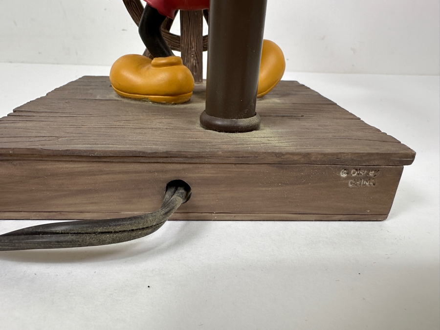 Walt Disney's Mickey Mouse Steamboat Willie Table Lamp 15H [Photo 7]