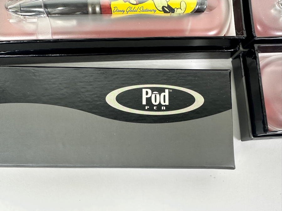 (8) Mickey Mouse New Old Stock Pod Pens [Photo 4]