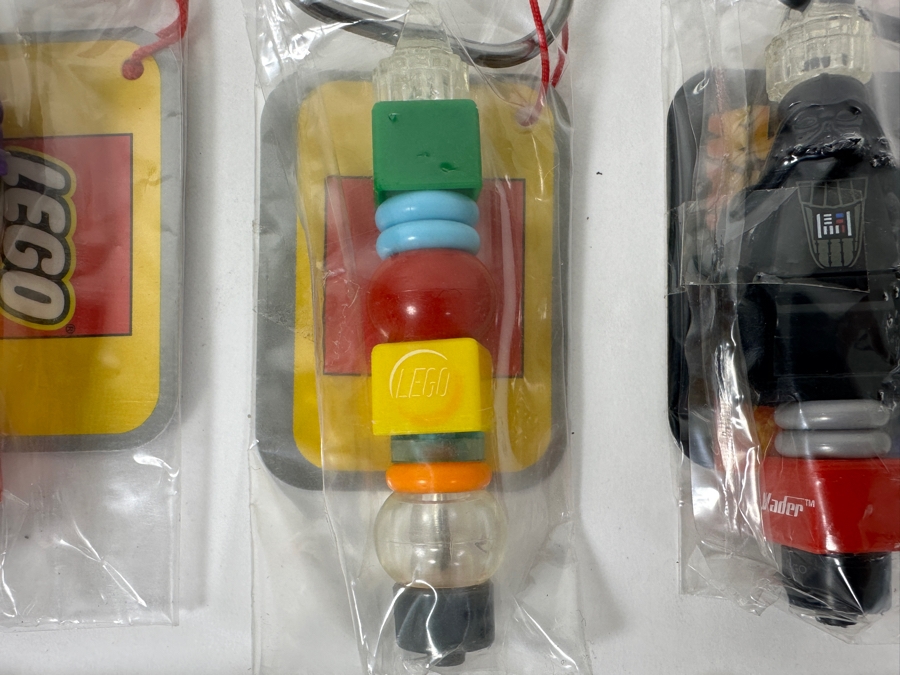 (8) New Lego / Star Wars Keychains [Photo 4]