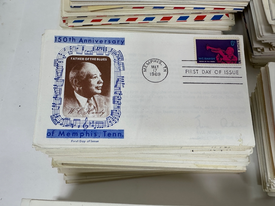 Huge Collection Of First Day Covers Stamps From The 1960s / 70s - See Photos For Small Sampling [Photo 11]