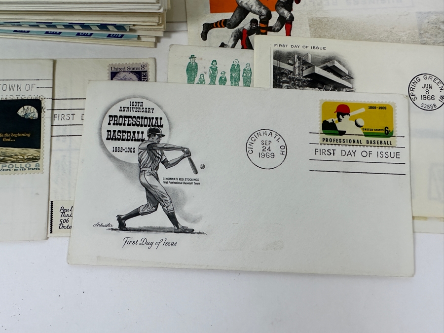 Huge Collection Of First Day Covers Stamps From The 1960s / 70s - See Photos For Small Sampling [Photo 20]
