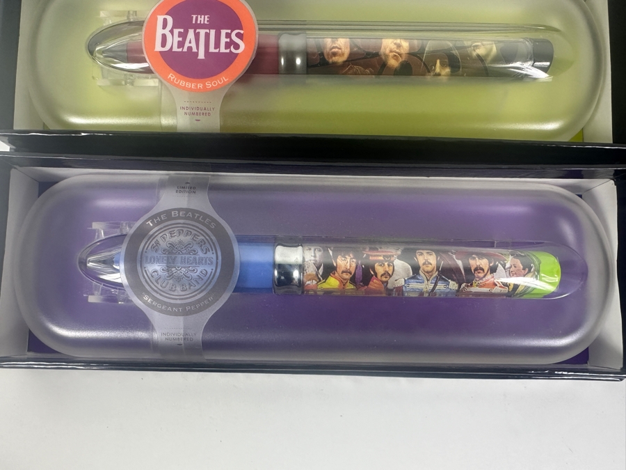 (4) Beatles New Old Stock Pod Pens And (4) Elvis New Old Stock Pod Pens [Photo 5]