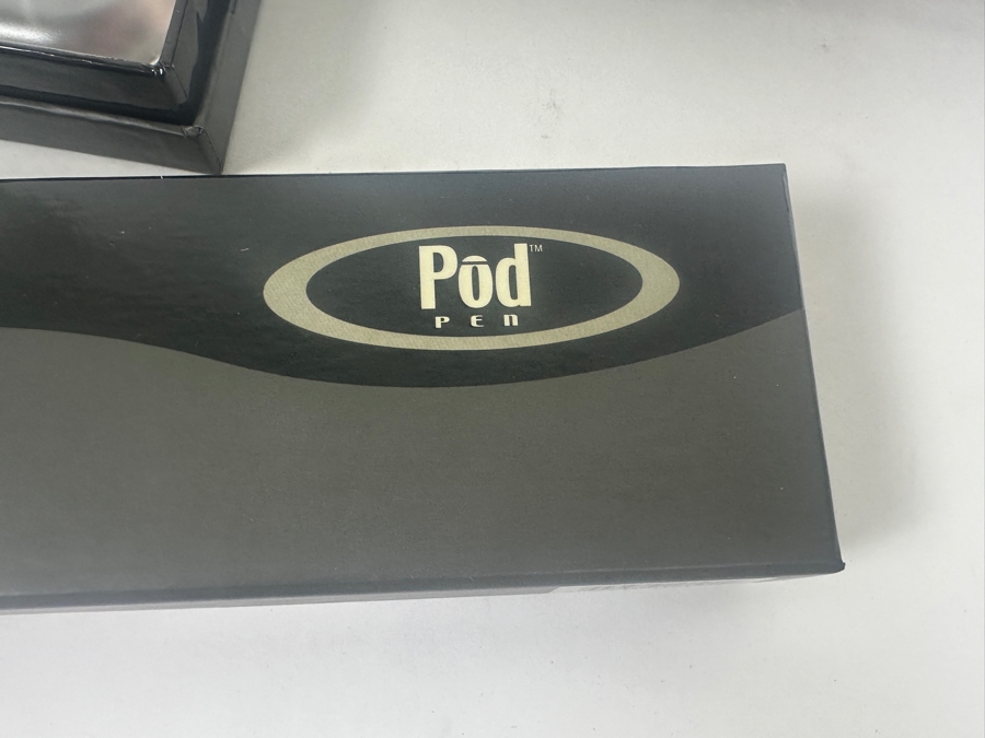 (8) Michael Jordan New Old Stock Pod Pens [Photo 5]