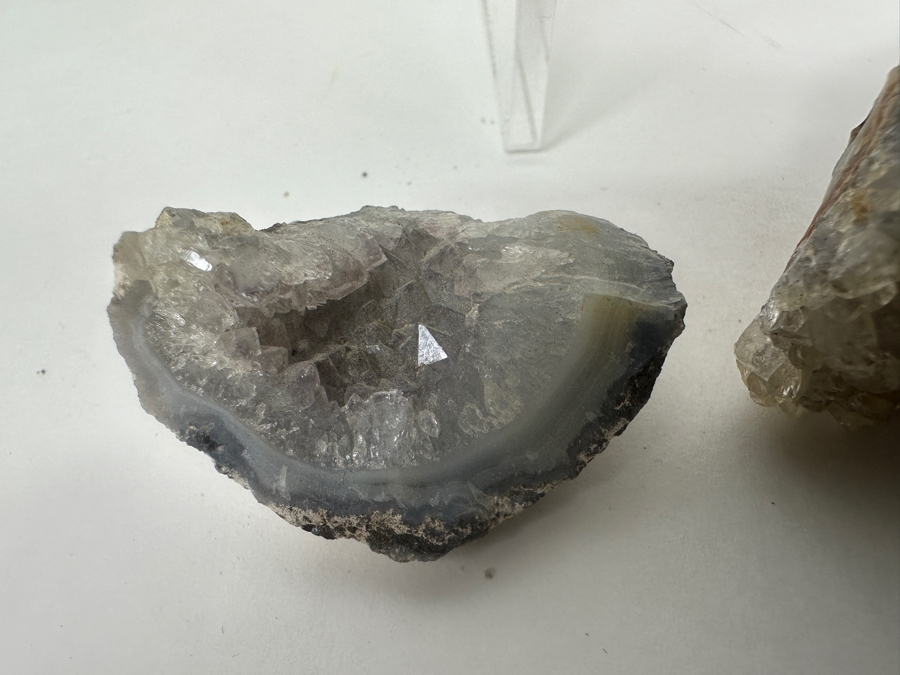Collection Of Various Rocks And Geodes [Photo 19]
