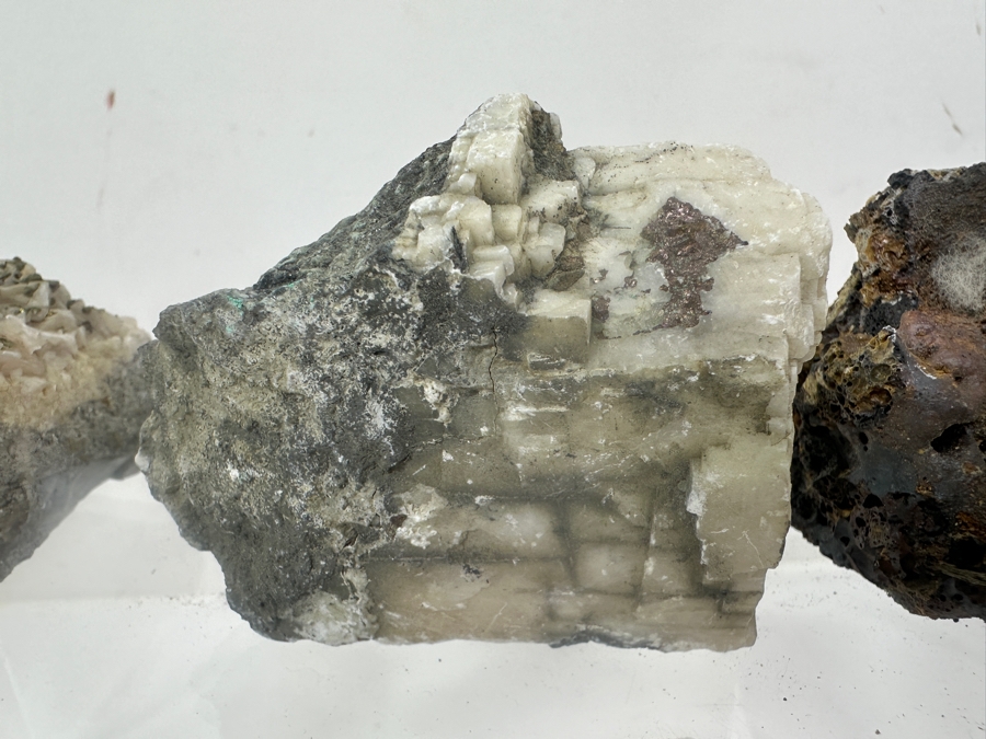 Collection Of Various Rocks And Geodes [Photo 20]