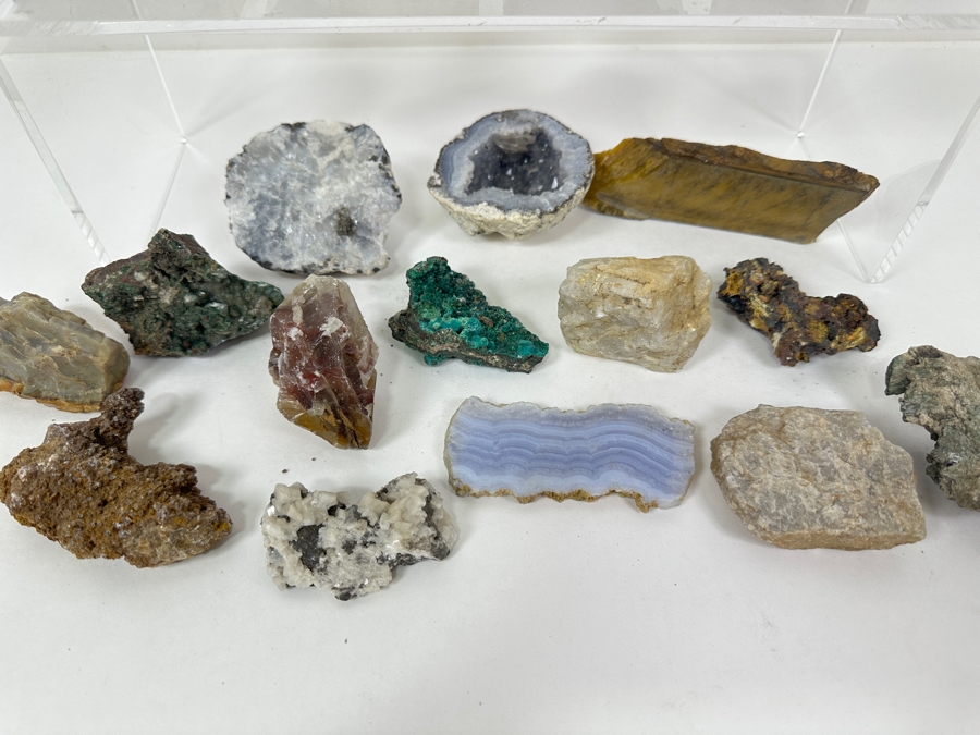 Collection Of Various Rocks And Geodes [Photo 3]