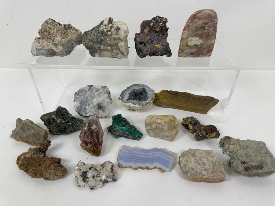 Collection Of Various Rocks And Geodes [Photo 2]