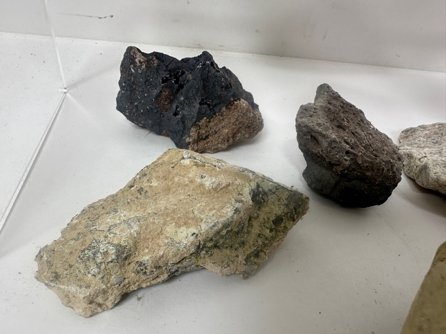 Collection Of Various Rocks [Photo 13]