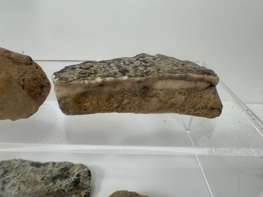 Collection Of Various Rocks [Photo 22]