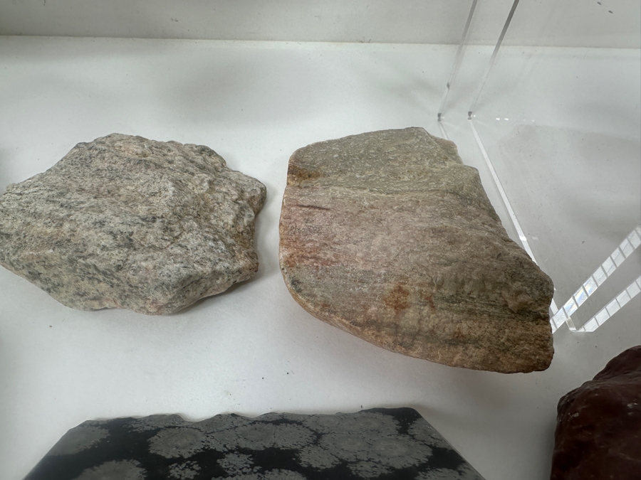 Collection Of Various Rocks [Photo 14]
