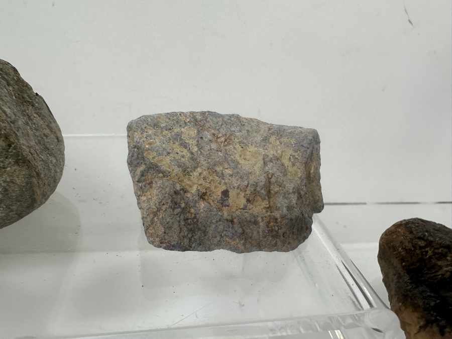 Collection Of Various Rocks [Photo 7]