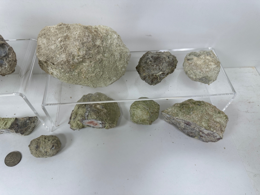 (16) Thundereggs Rock Geodes [Photo 15]