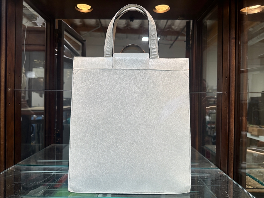 Bvlgari Leather Tote Handbag With Original Bvlgari Dust Bag 12.5 X 14 Estimate $1,000 [Photo 4]