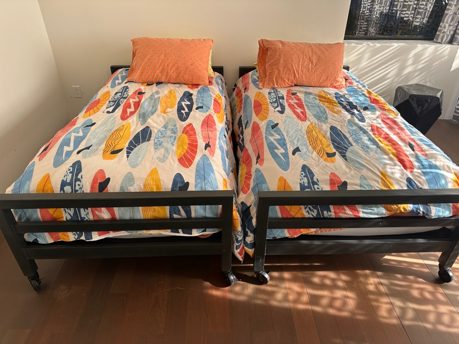 Pair of Restoration Hardware Baby & Child Twin Metal Beds on Casters with Surf Bedding [Photo 3]