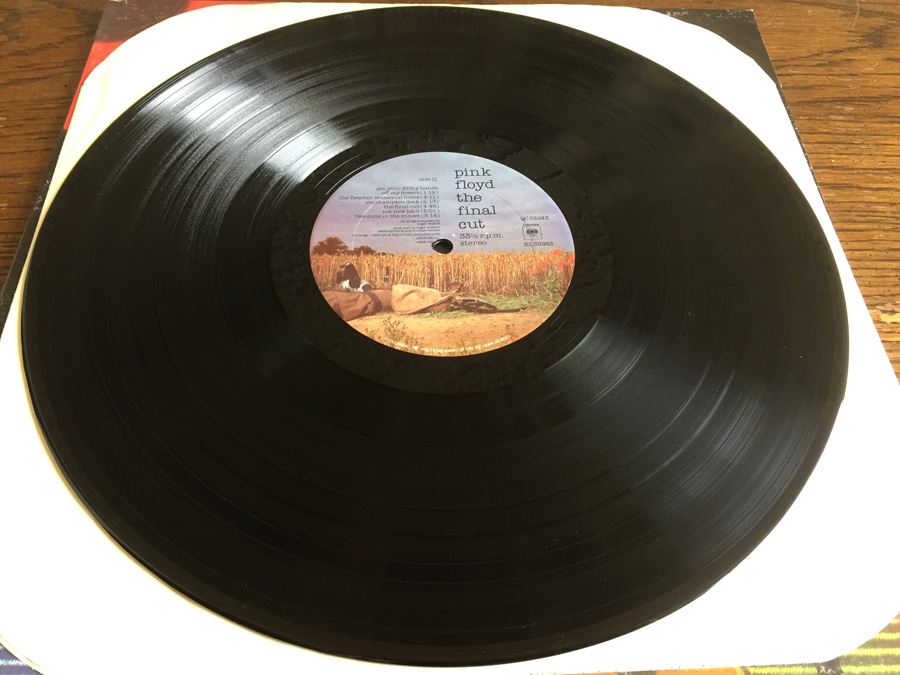 Pink Floyd ‎- The Final Cut - Columbia ‎- QC 38243 [Photo 6]