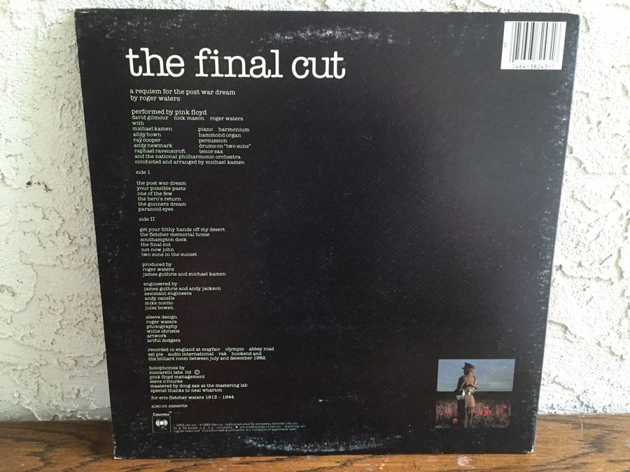 Pink Floyd ‎- The Final Cut - Columbia ‎- QC 38243 [Photo 2]