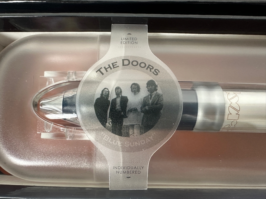 (4) Jimi Hendrix New Old Stock Pod Pens And (4) The Doors New Old Stock Pod Pens [Photo 6]