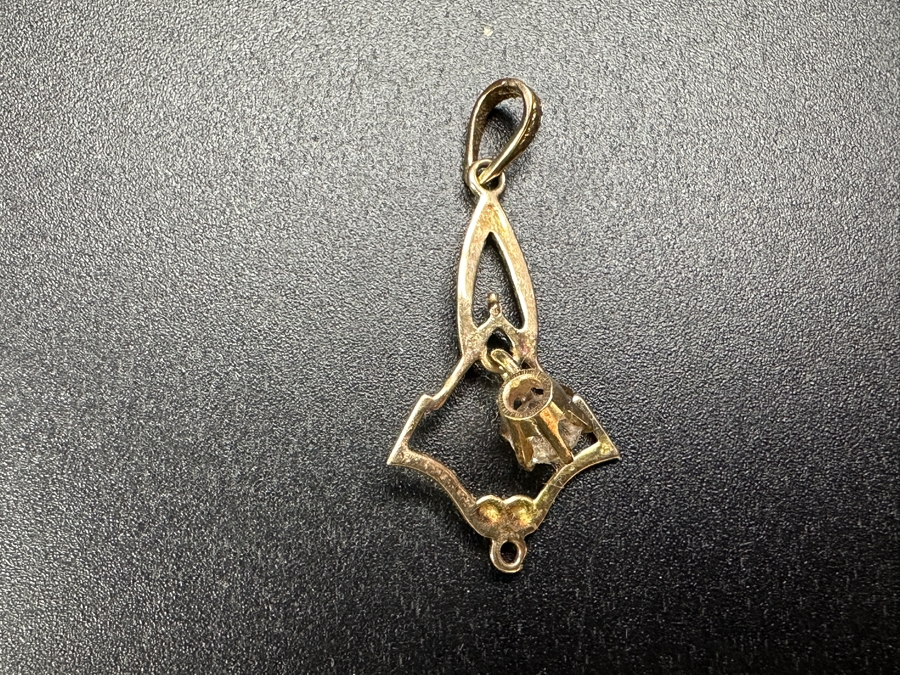 14K Gold Pendant with 3.8mm Old European Cut Diamond .20ct .81g Retails $800 [Photo 4]