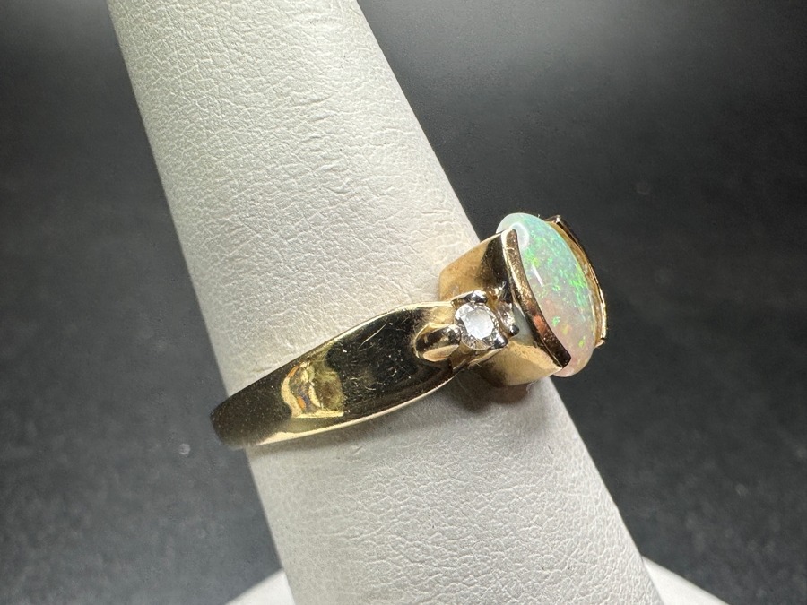14K Gold Ring with 8x6mm Opal and (2) 2mm Natural Diamonds 3.8g Size 7.25 Retails $2,000 [Photo 4]