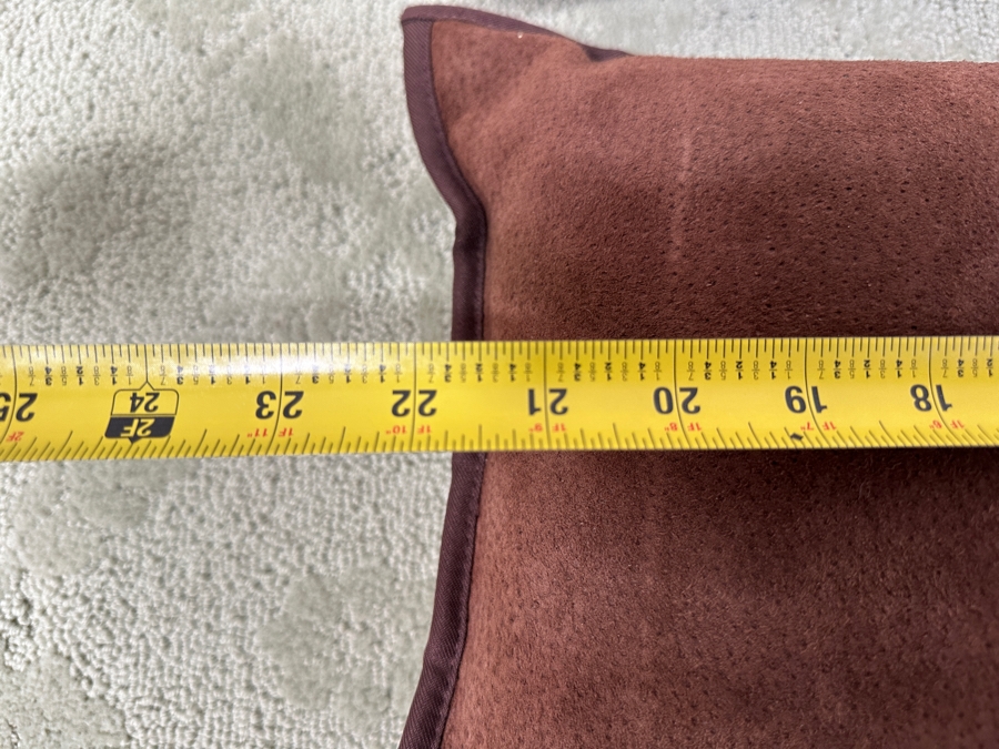 Pair of Beaded Mother of Pearl Shell Pillows 22' x 11' [Photo 5]