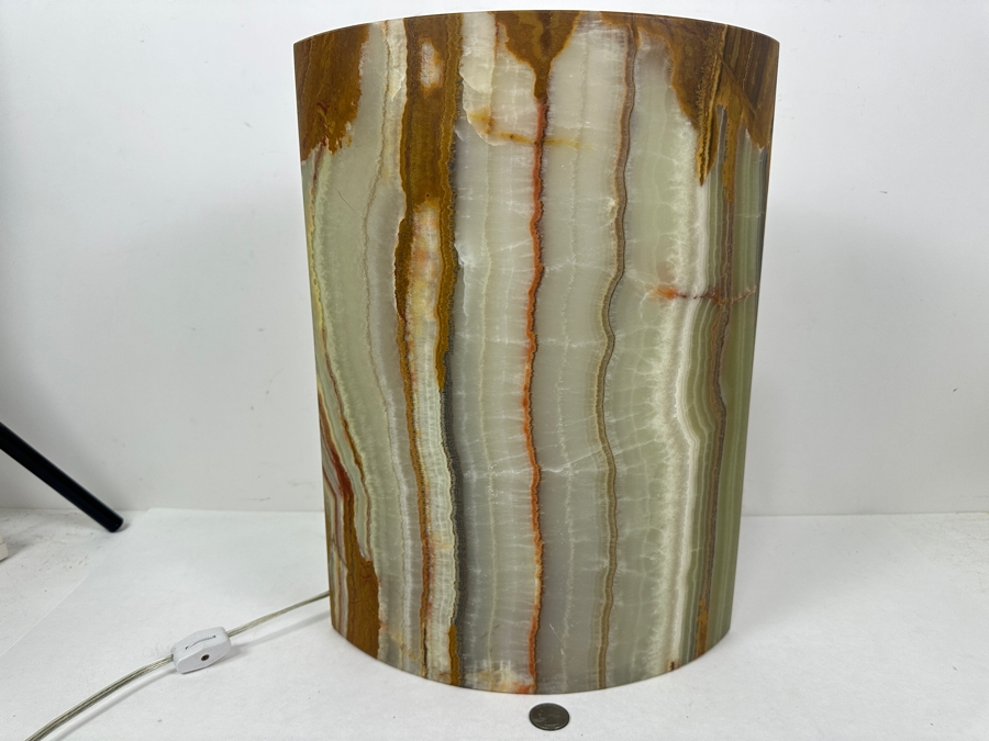 Natural Onyx Stone Table Lamp 11.5W X 16H [Photo 2]