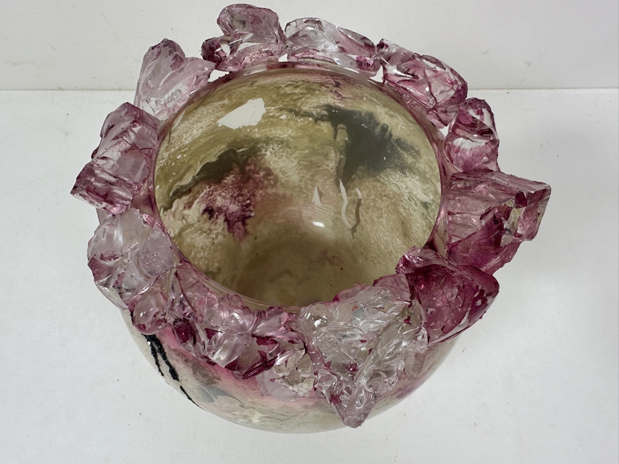 Art Glass Vase 8'W x 7'H [Photo 6]