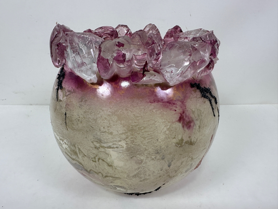 Art Glass Vase 8'W x 7'H [Photo 2]