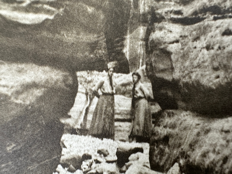 Just Added - Vintage Kolb Brothers Photogravure Print Titled 'Wedged Rock In Shinumo Canyon, 200 Feet Above Bass Trail' 8' X 10' [Photo 5]