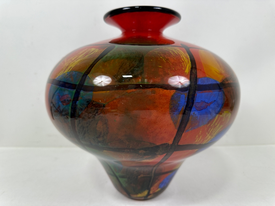 Ioan Nemtoi (Romanian, b. 1964) Hand Blown Art Glass Vase 11'H Estimate $300-$400 [Photo 5]