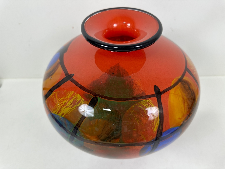 Ioan Nemtoi (Romanian, b. 1964) Hand Blown Art Glass Vase 11'H Estimate $300-$400 [Photo 6]