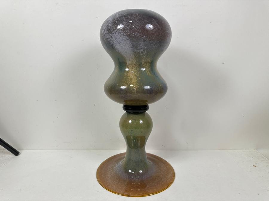 Art Glass Vase With Art Glass Flowers Unsigned 31'H [Photo 5]