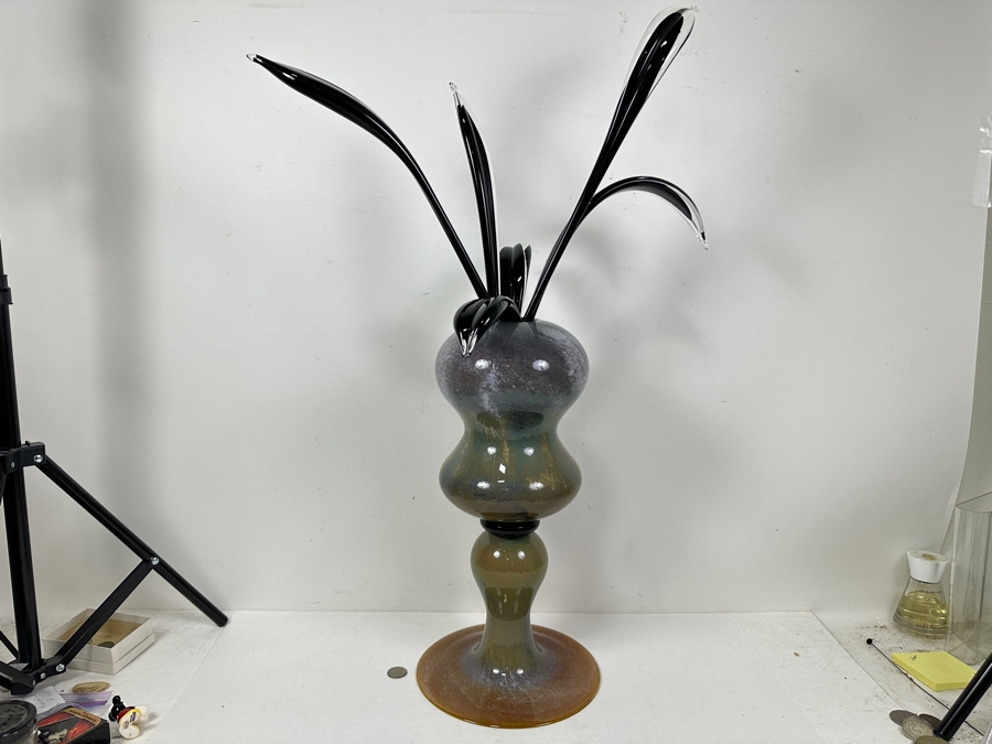 Art Glass Vase With Art Glass Flowers Unsigned 31'H [Photo 2]