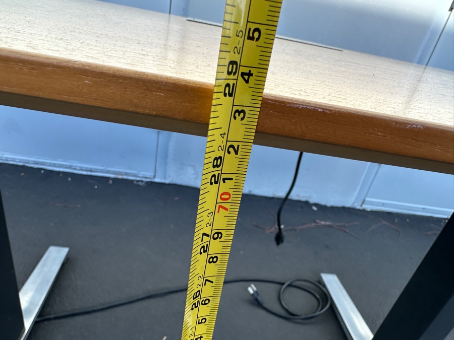 Herman Miller Baan Desk 72'W x 30'D x 29'H [Photo 7]